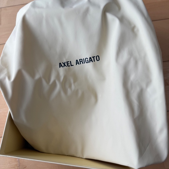 Axel Arigato Genesis Sneakers - Picture 7 of 8